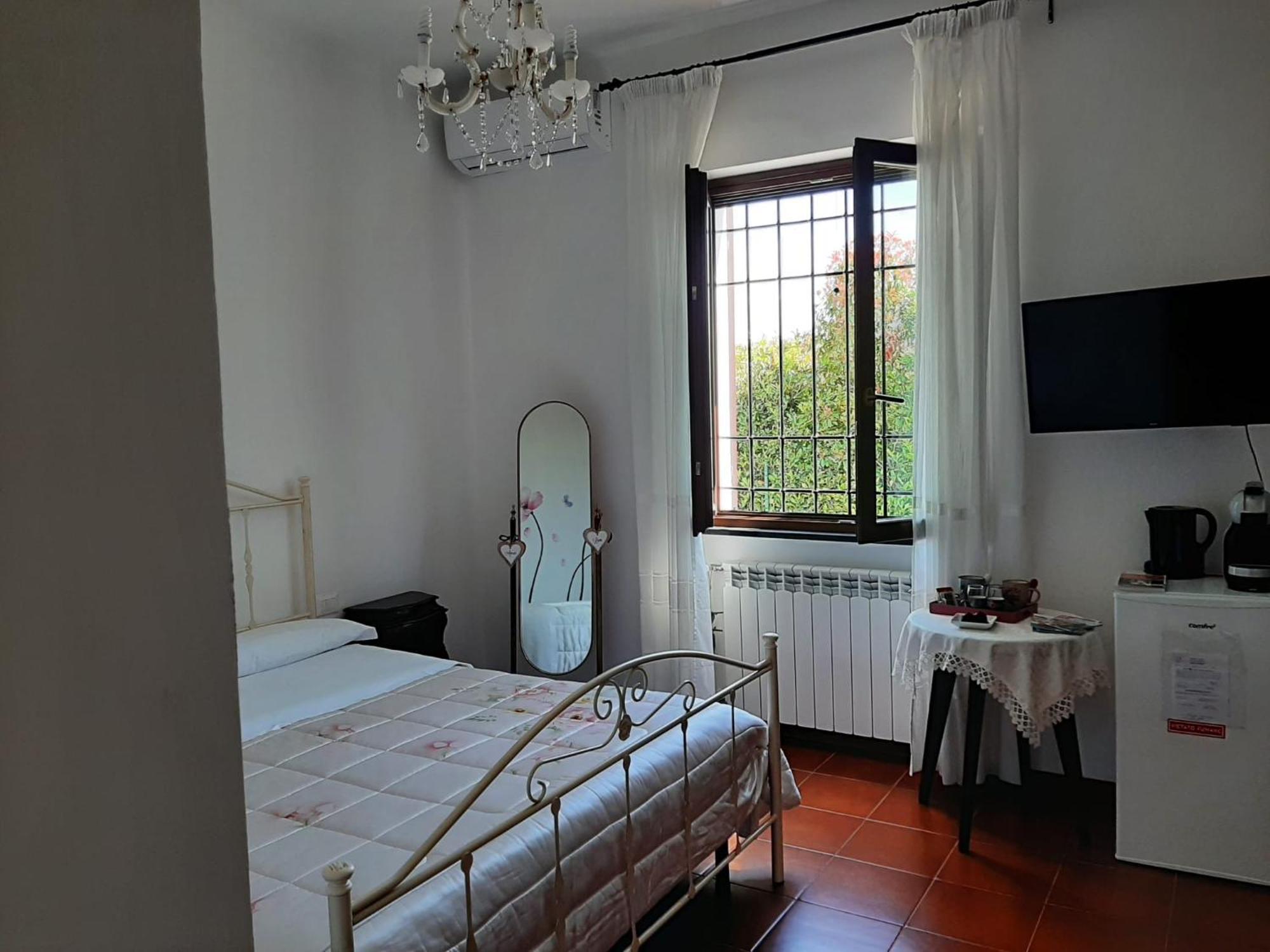 Villa Marco Aurelio Cisano sul Neva Extérieur photo